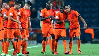Голландцы сыграют в полуфинале