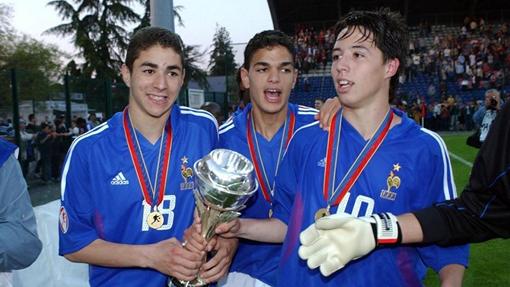 Карим Бензема, Хатем Бен Арфа и Самир Насри играли за юношескую сборную Франции