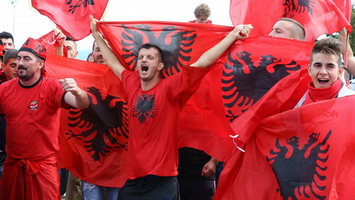 Болельщики сборной Албании