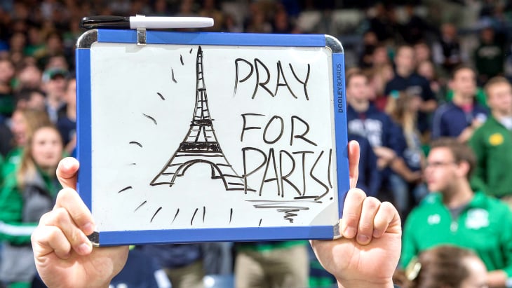 #PrayForParis