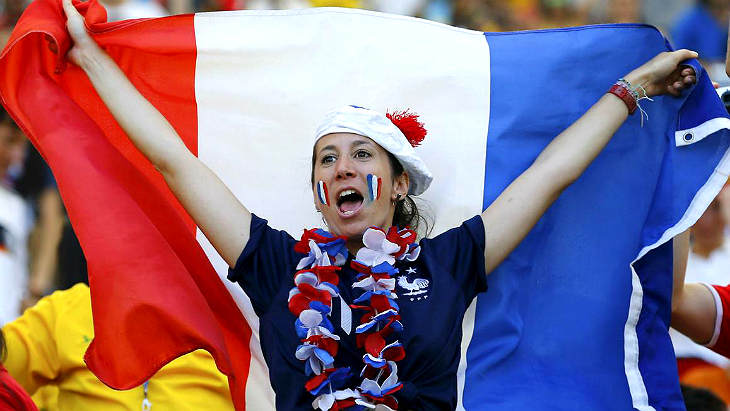 Фанатка сборной Франции
