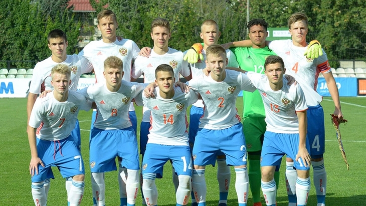 Команда Дмитрия Ульянова одержала победу в матче 1-го отборочного раунда ЧЕ-2017