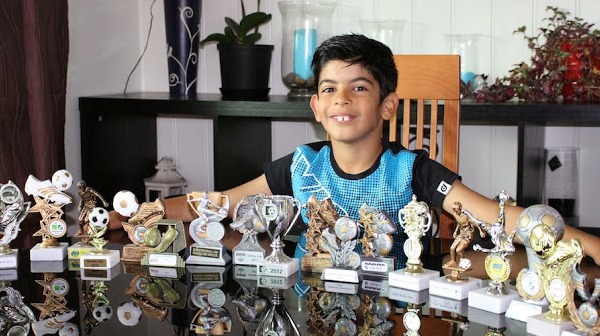 «Ювентус» подписал контракт с 10-летним палестинцем