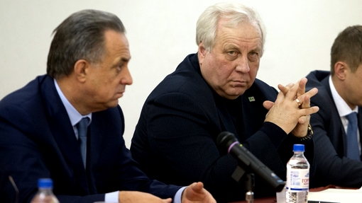 Андрей Будогосский (справа)