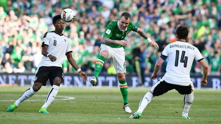 Фрагмент матча Ирландия — Австрия