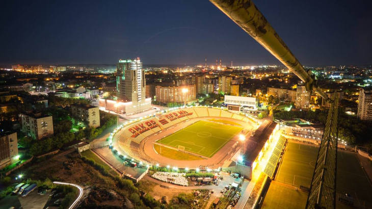 Стадион «Звезда»