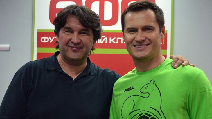 Дмитрий Кириченко (справа)