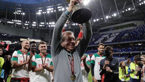 Юрий Семин с Суперкубком