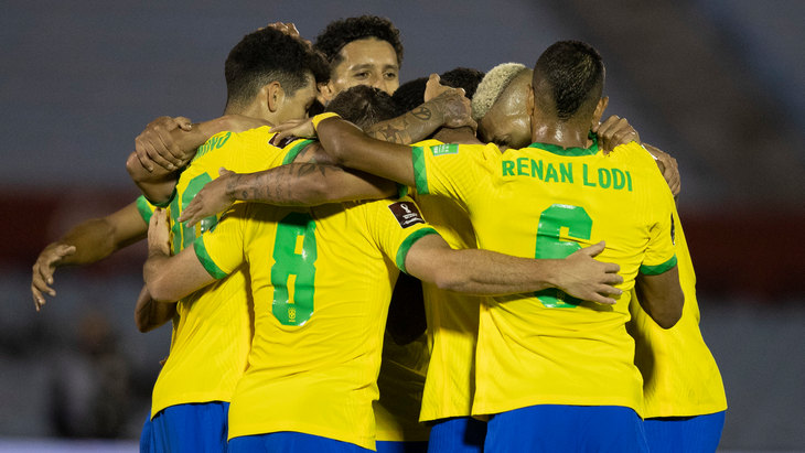 Сборная Бразилии продлила победную серию до четырех матчей