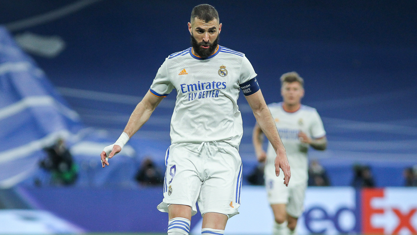 Cristiano ronaldo casemiro. Самый лучший нападающий в мире. Лучшие левые полузащитники. Лучшие левые полузащитники в футболе. Лучшие нападающие.