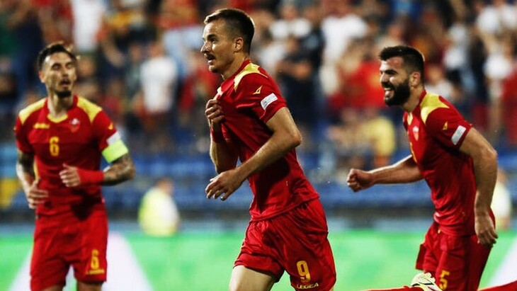 Фрагмент матча  Черногория — Румыния