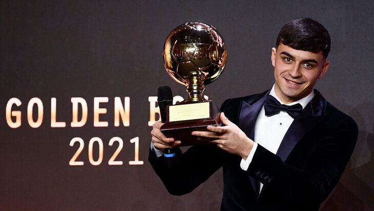 В прошлом году обладателем награды Golden Boy стал полузащитник «Барселоны» Педри