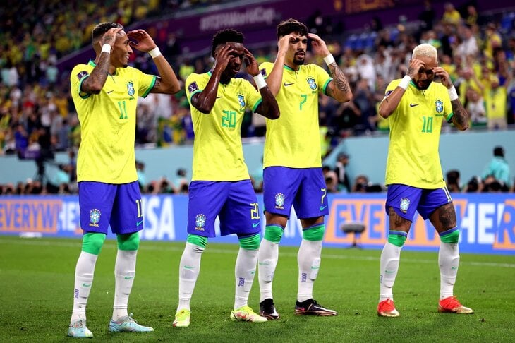 Сборная Бразилии сыграет с Хорватией в 1/4 финала ЧМ-2022