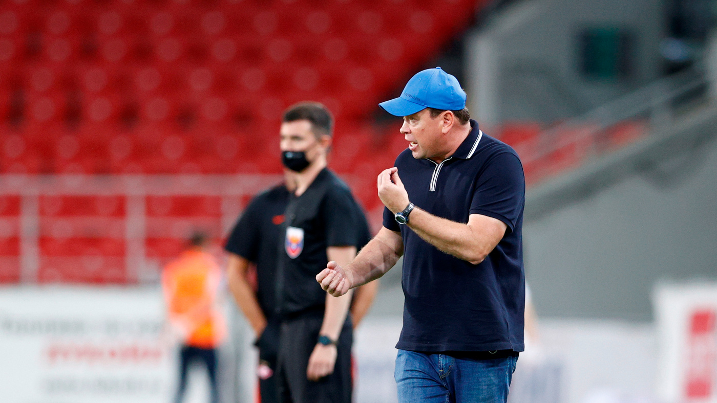 В «Маккаби» отреагировали на слухи о возможном назначении Слуцкого главным тренером