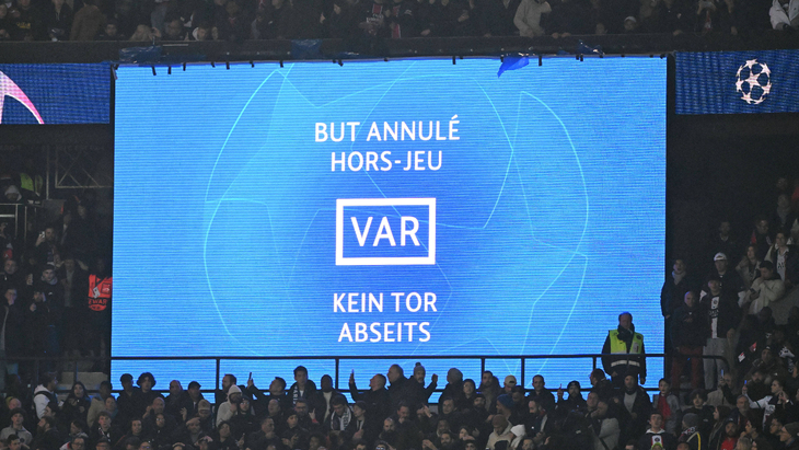 VAR