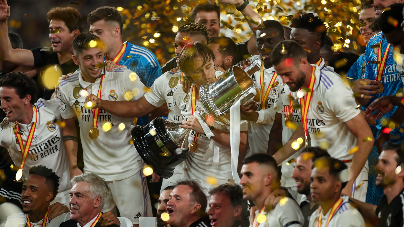 «Реал» выиграл сотый трофей в истории