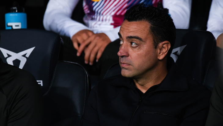 Хави — главный тренер «Барселоны»