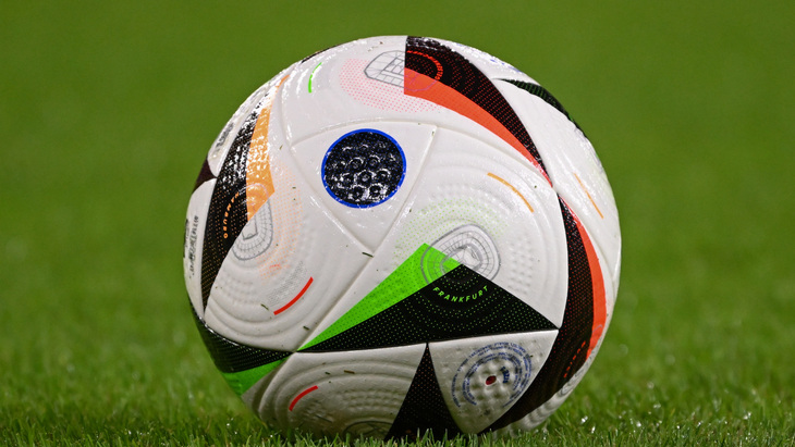Официальный мяч Евро-2024