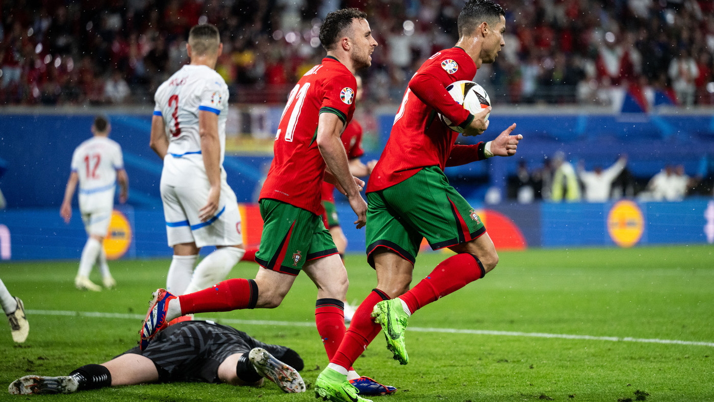 Португалия вырвала победу у Чехии в матче Евро-2024