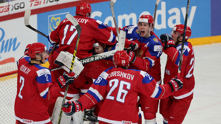 Радость хоккеистов сборной России