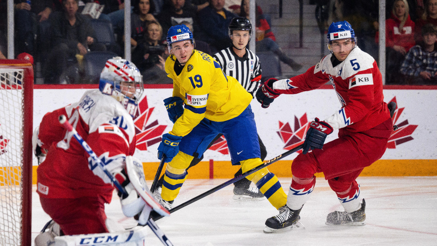 Сборная Чехии вышла в финал МЧМ-2023, обыграв в овертайме Швецию