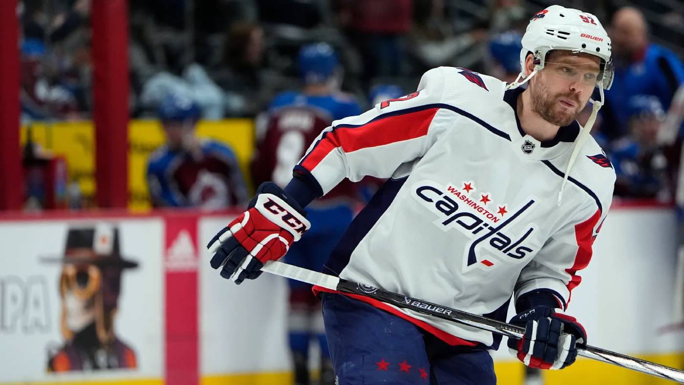 Евгений Кузнецов: Благодарен «Каролине» за возможность продолжить карьеру в НХЛ