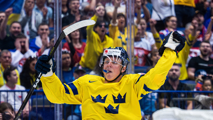 Швеция в овертайме победила Финляндию и пробилась в полуфинал чемпионата мира
