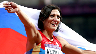 Наталья Антюх, олимпийская чемпионка в беге на 400 метров с барьерами