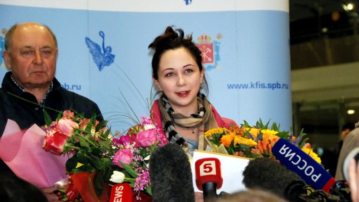 Елизавета Туктамышева со своим тренером Алексеем Мишиным