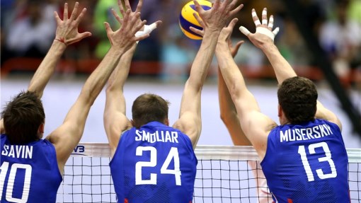 Российские волейболисты потерпели 11-е поражение