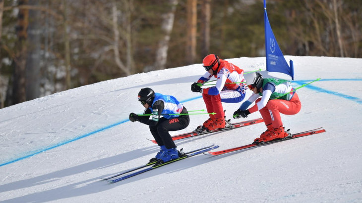 Россияне выиграли золото Универсиады в ски-кроссе