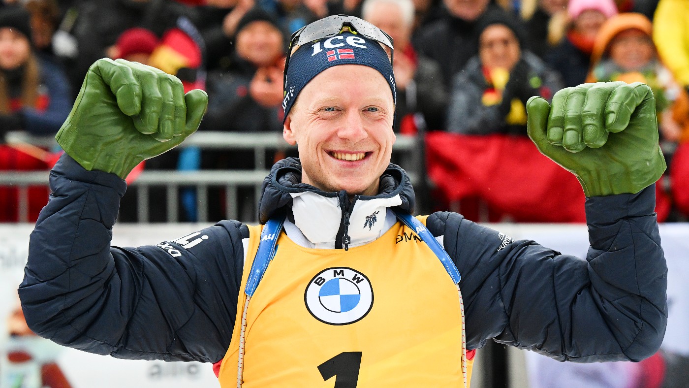 Йоханнес Бё выиграл спринт на этапе Кубка мира в Антхольце