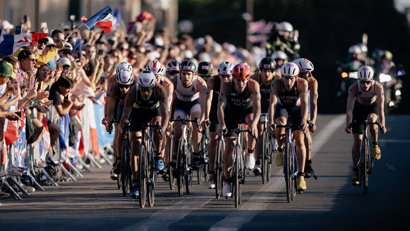 Нидерландские велогонщики завоевали золотые медали Олимпиады — 2024