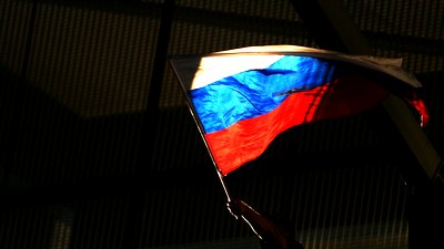 В олимпийской деревне в Сочи подняли российский флаг 
