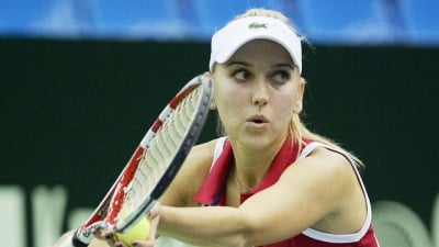 Елена Веснина завершила выступления на турнире