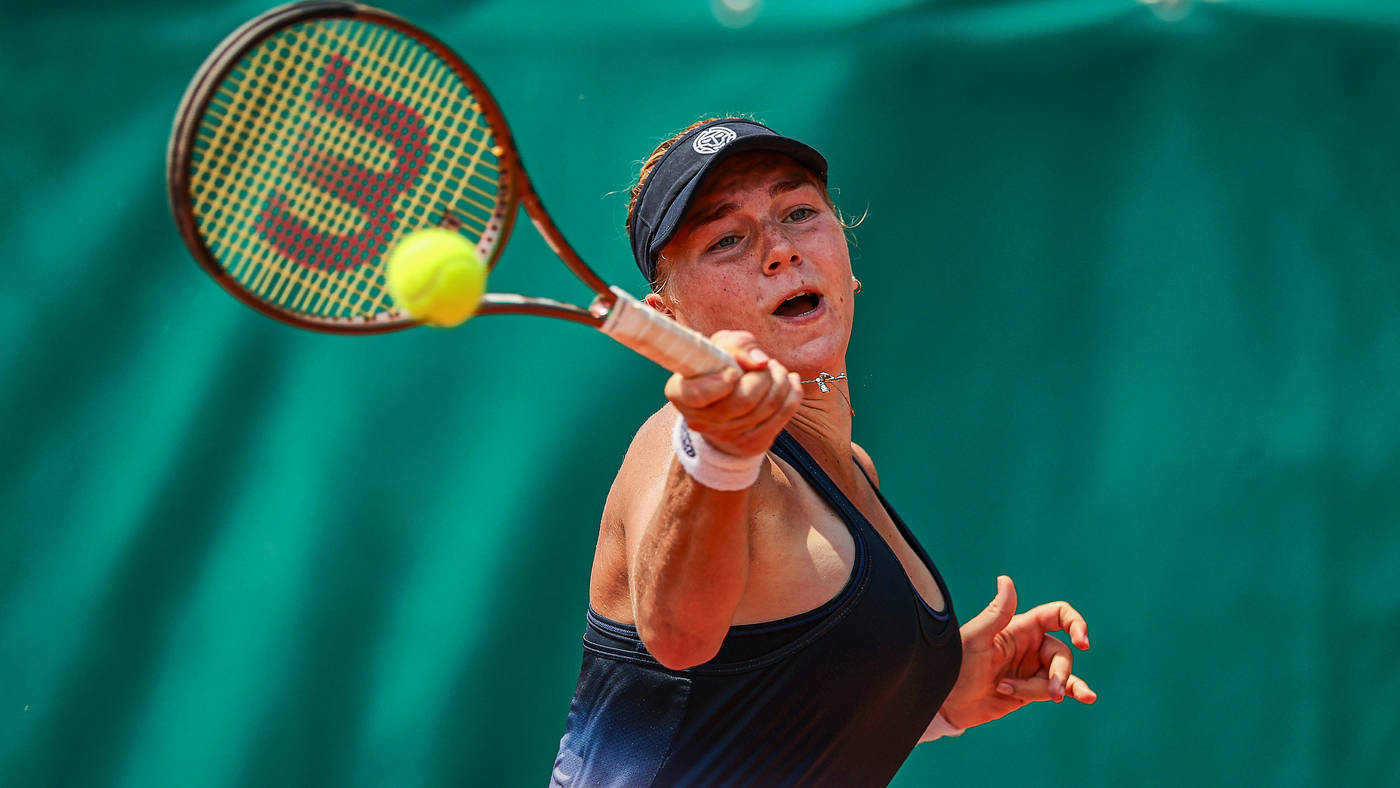 Тимофеева победила Вальтерт на старте турнира в Будапеште