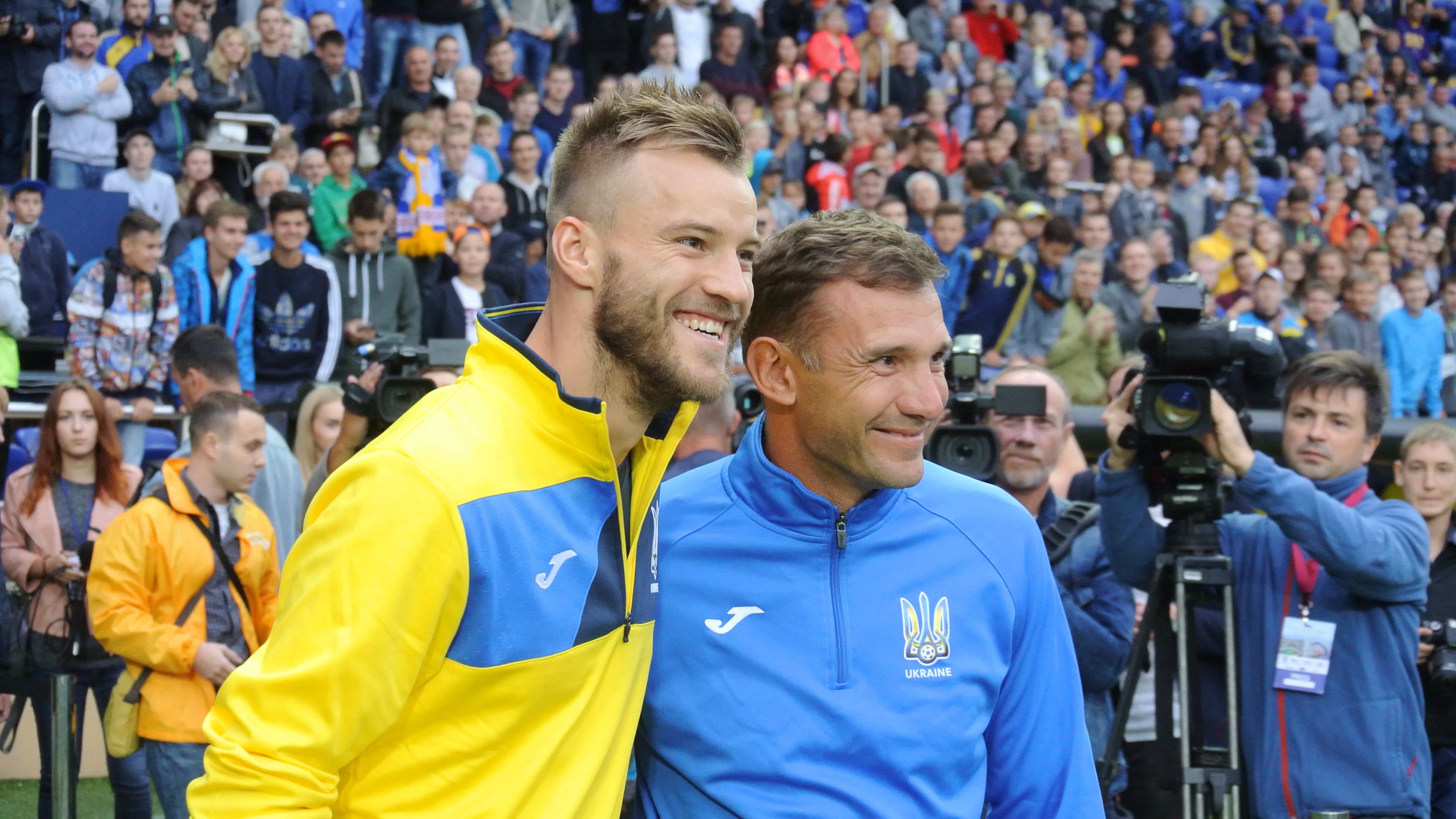 Ставки на футбол украина исландия налоги с выигрышей в букмекерских конторах