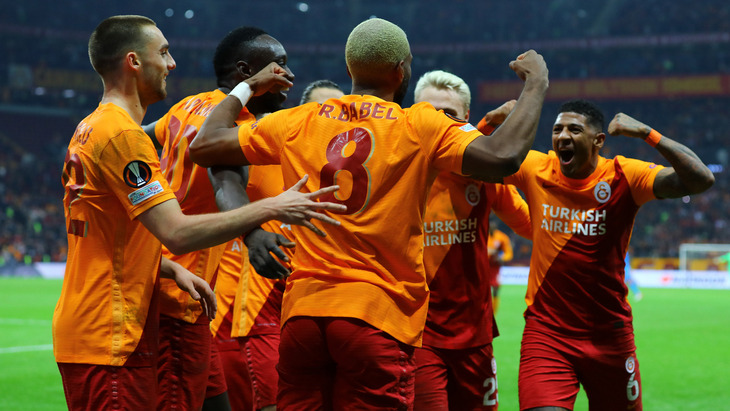 Экспресс дня 28 декабря. Прогнозы и ставки на футбол / Кэф