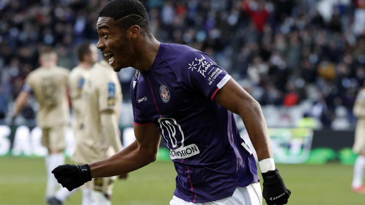 Livesport com. Большие кэфы в футболе на сегодня.