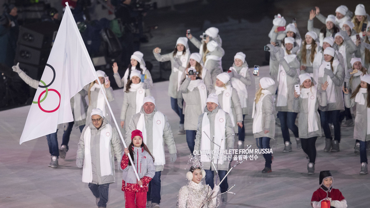Российские атлеты с флагом ОКР на Олимпиаде в Пхенчхане