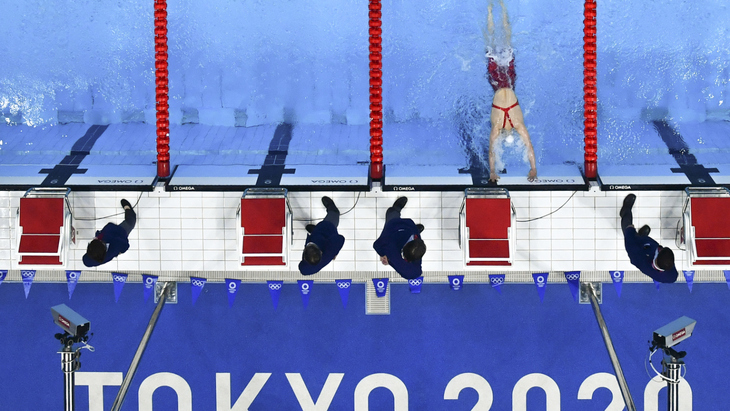 Россиянке проиграли почти 12 секунд победителям заплыва китаянкам