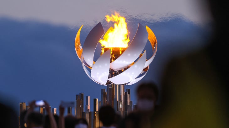 Олимпийский огонь в Токио